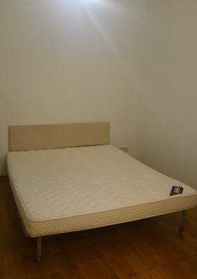 1 bed.jpg